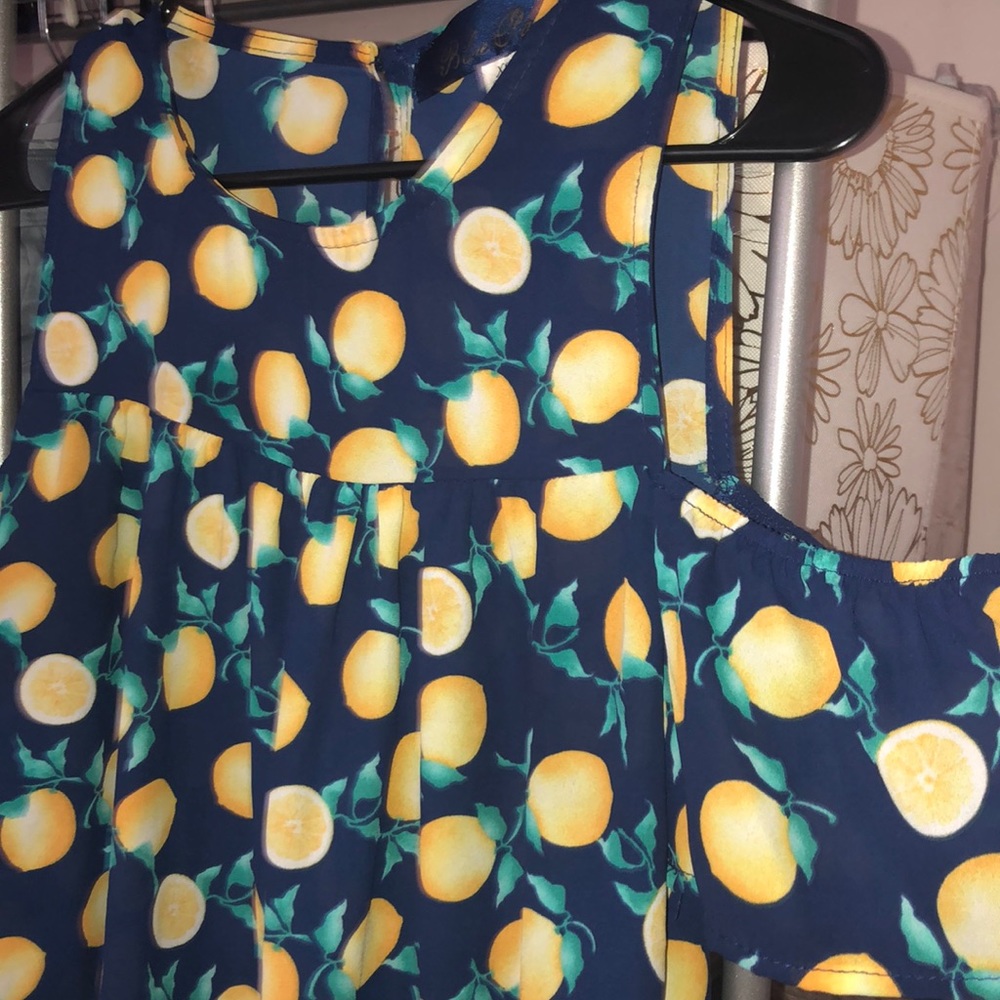 Let’s Make Lemonade 🍋 - Picture 3 of 3